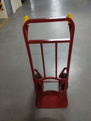 Carretilla restaurada con puños nuevos