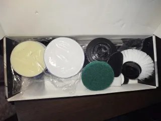 Cepillo eléctrico de limpieza