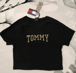Lote 2 Camisetas Tommy Jeans Negra y Blanca