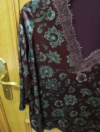 Camiseta encaje estampado floral XL