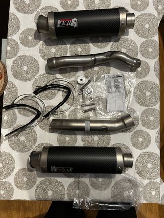 Escape Mivv Carbono Suzuki GSX-R 1000 07-08