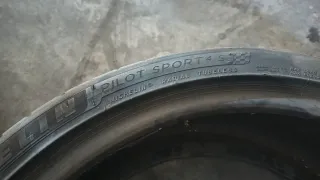 Michelin 235 35 R19 x1