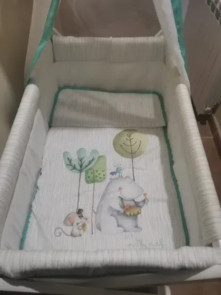 Minicuna con mosquitera