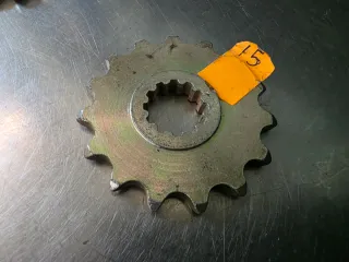 Piñón Ataque Motor AM6