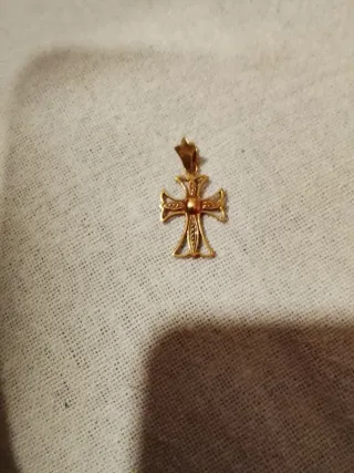 Colgante Cruz Templaria Dorada