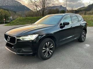 Volvo XC60 Momentum Pro