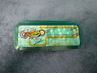 Estuches Spiderman, Código Lyoko y Fama