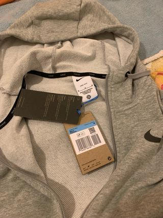 felpa Nike Dry con cappuccio