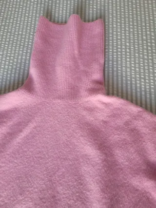 Jersey cuello vuelto oversize rosa