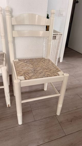 Sillas de madera con asiento de ratán (Set de 4)
