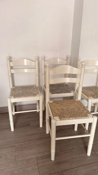 Sillas de madera con asiento de ratán (Set de 4)