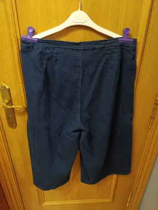 Pantalón vaquero ancho 3/4 Talla 3XL