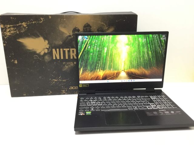 pc portatil acer nitro 5 / amd ryzen 7 6800h / rtx 3060 / 16gb ram /  512gb ssd