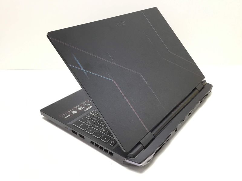pc portatil acer nitro 5 / amd ryzen 7 6800h / rtx 3060 / 16gb ram /  512gb ssd afbeelding 3