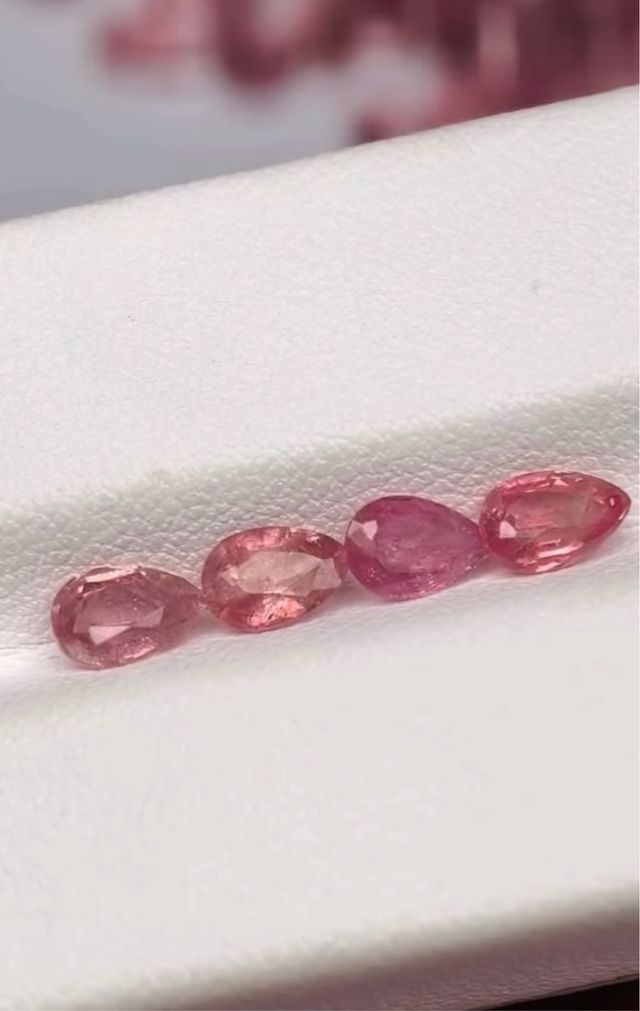 Zafiros Rosados Naturales Corte Pera 6x4