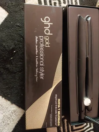 Plancha GHD Gold Profesional Negra