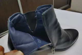 Botines de piel CallagHan.