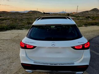 GLA 4MATIC 2022 "TECHO"