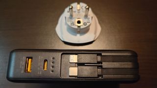 Power Bank PISEN 10000mAh 22.5W + Adattatore Scross