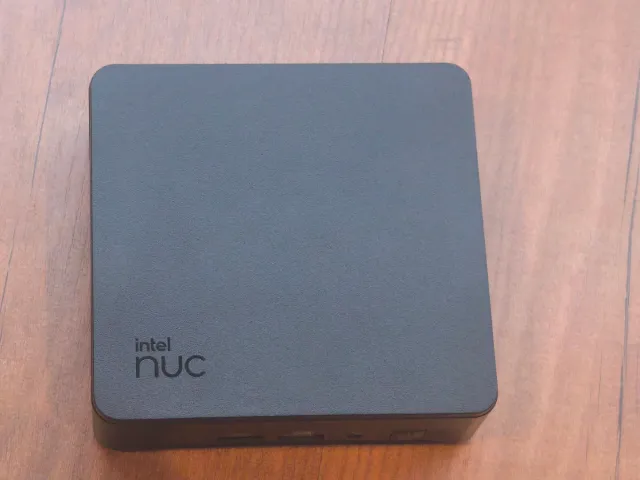 Intel NUC13ANK