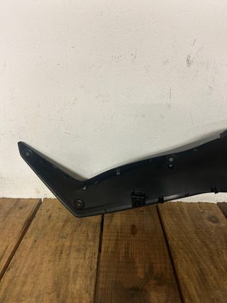 Carenado Lateral Yamaha XMAX 300 2024