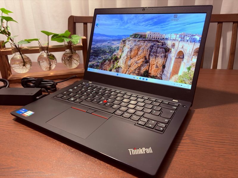 Portátil Lenovo Core i5 11th Gen 16G RAM 512GB SSD