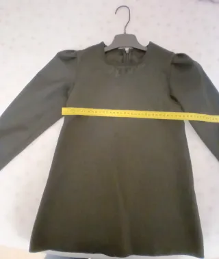 Vestido de mantilla niña. Talla 6