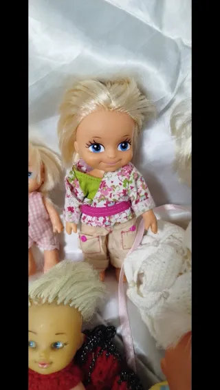 Lote Muñecas Barriguitas y Mini Repollo