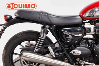 TRIUMPH SPEED TWIN 900