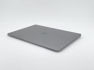 MacBook Air 13" (2020) M1 8 CPU/7 GPU núcleos - SSD 512GB - 16GB RAM - Gris Espacial