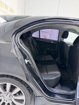 Mitsubishi Lancer 2.0 DI-D 150cv | ITV 2027 marzo