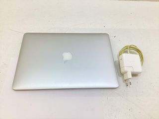 portatil apple apple macbook air core i5 1.6 13 (2015) (a1466)