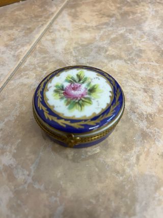 3 Cajitas de porcelana decoradas