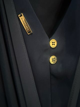 Mono de seda y raso de la marca marciano de guess.