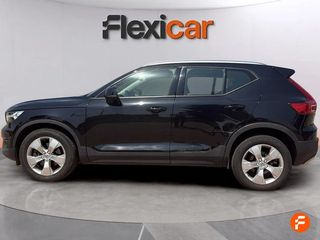 Volvo XC40 2.0 B3 G Momentum Pro Auto