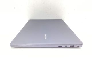 pc portatil samsung 750xgk