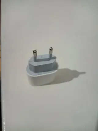 Cargador Apple USB-C 20W