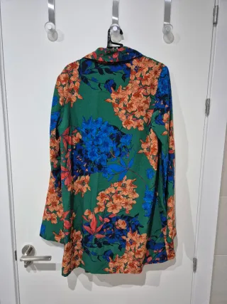 Chaqueta mujer nueva Stradivarius Estampada Flores