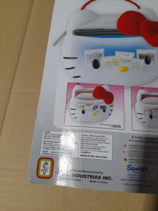 NUEVO. Custodia Hello Kitty 3DS Game Traveller