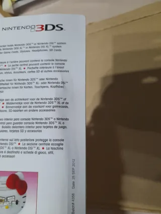 NUEVO. Custodia Hello Kitty 3DS Game Traveller