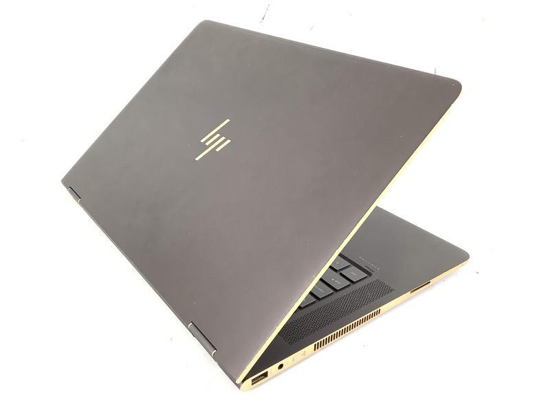 pc portatil hp hp spectre x360 convertible 15-bl0xx afbeelding 2