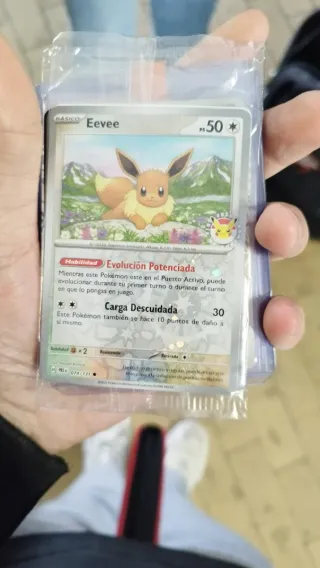 Carta Pokémon Eevee Básico Evolución Potenciada
