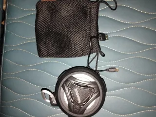 Altavoz Bluetooth HUGXION Negro/Plata