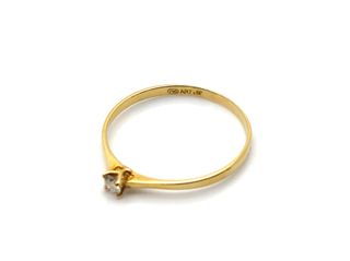 anillo oro 18k con piedra con diamante
