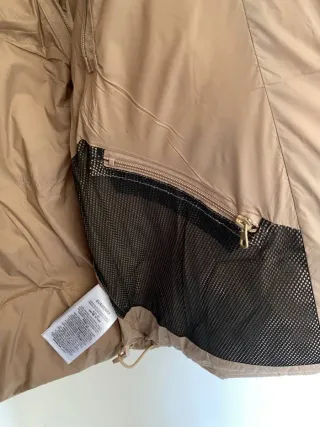 Chaqueta de plumas Burberry Beige Talla XL