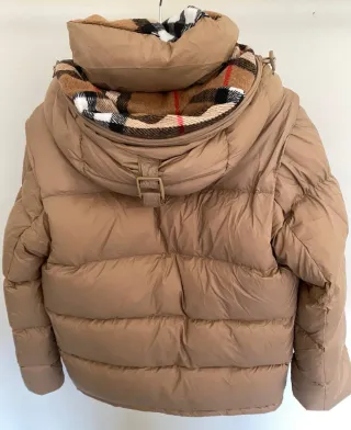 Chaqueta de plumas Burberry Beige Talla XL