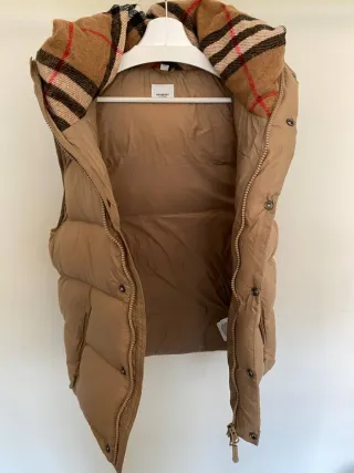 Chaqueta de plumas Burberry Beige Talla XL