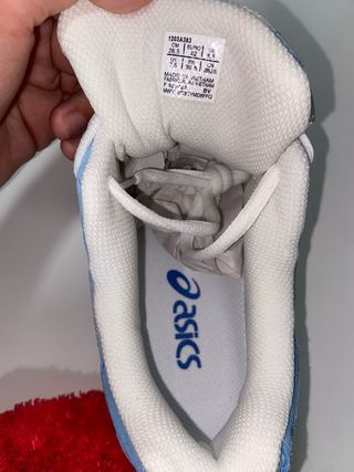 Zapatillas Asics Azul y Blanco