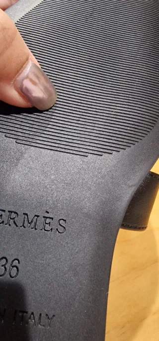 Sandalias H Planas Negro y Multicolor