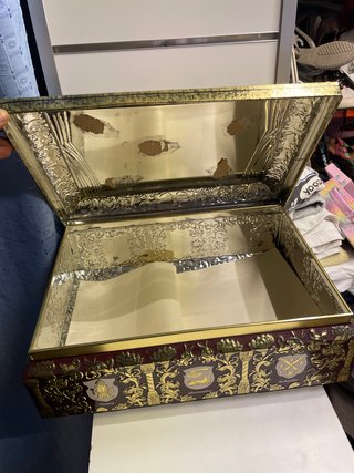 Caja antigua dorada Desde 1800!